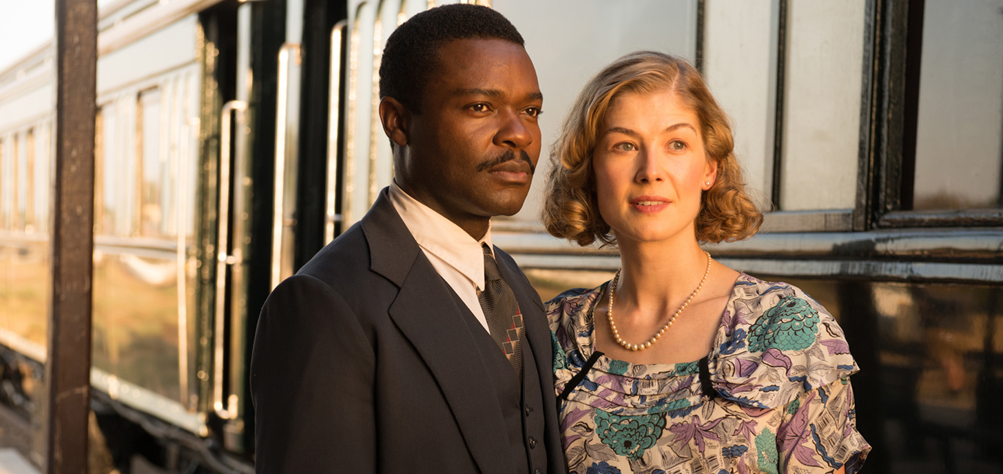 A UNITED KINGDOM – L’AMORE CHE HA CAMBIATO LA STORIA (Amma Asante) Una ridondante love story nel cuore politico dell’Africa