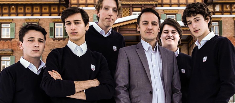I FIGLI DELLA NOTTE (Andrea De Sica) L'adolescenza inquieta della futura classe dirigente