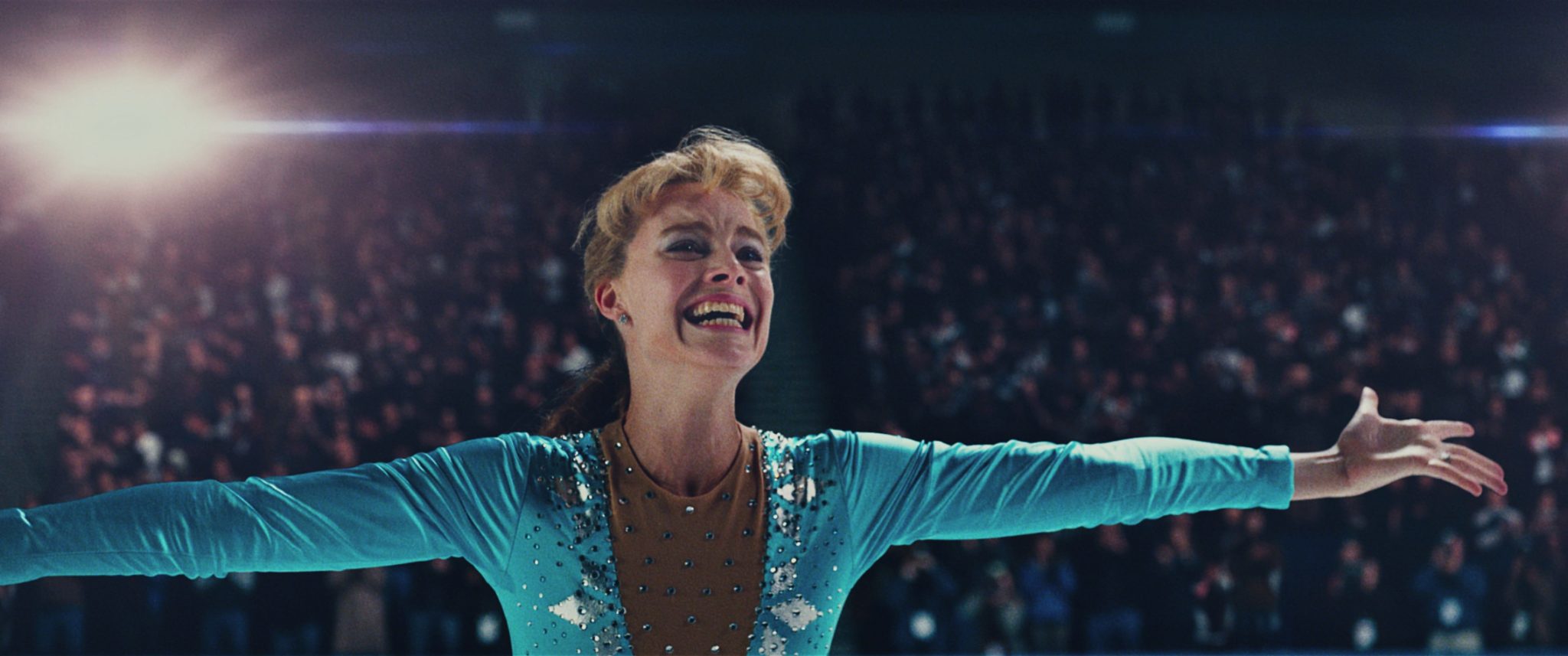 TONYA (Craig Gillespie) Risate e lacrime. L'esplosivo ritratto di una pattinatrice controversa e "poco convenzionale"