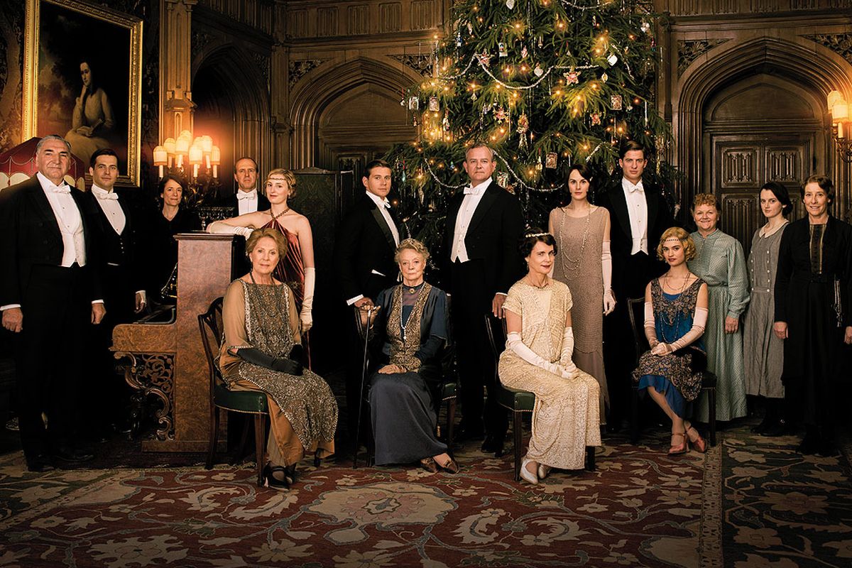 DOWNTON ABBEY (Michael Engler) Dall'acclamata serie tv al film. Per chiudere "regalmente"