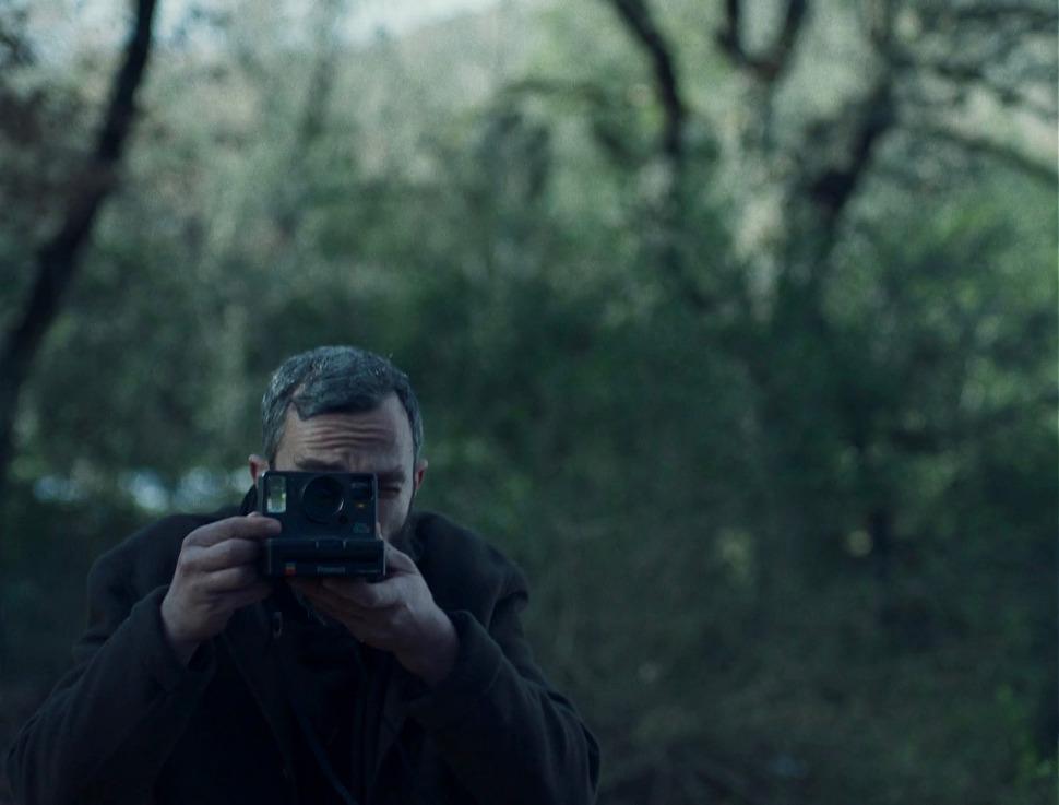 MILA (MELE) – Christos Nikou Una allegoria drammatica sui legami tra memoria e tecnologia