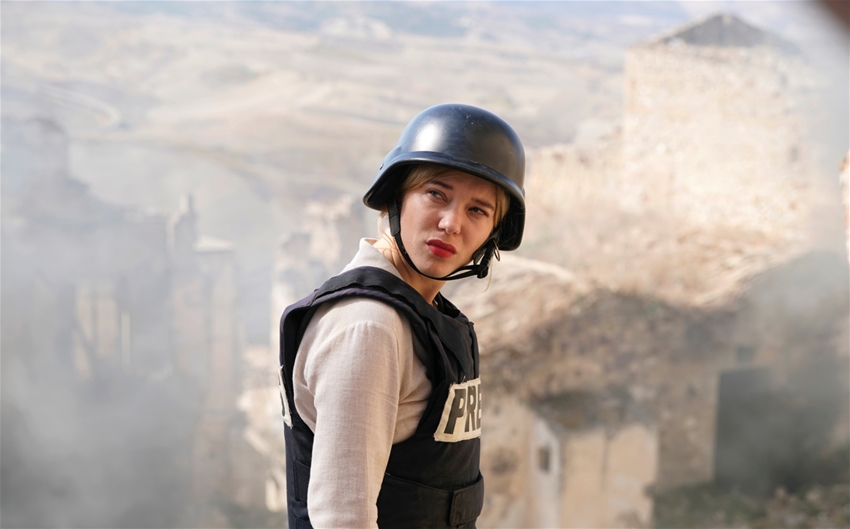FRANCE (Bruno Dumont) Tra l'essere e l'apparire