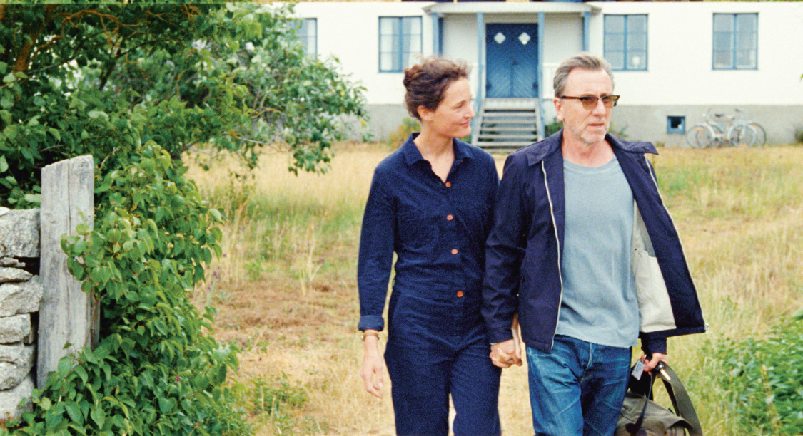 L’ISOLA DI BERGMAN (Mia Hansen-Love) Quando il cinema nutre la vita