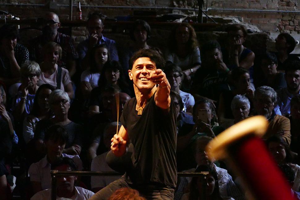 EZIO BOSSO. LE COSE CHE RESTANO (Giorgio Verdelli) Un’apologia del noto musicista