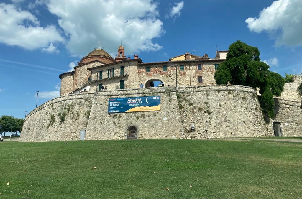 POLITICHE CULTURALI E SCENARI ECONOMICI PER IL FUTURO DEL CINEMA ITALIANO Un seminario residenziale per i 75 anni dell'Ente dello Spettacolo