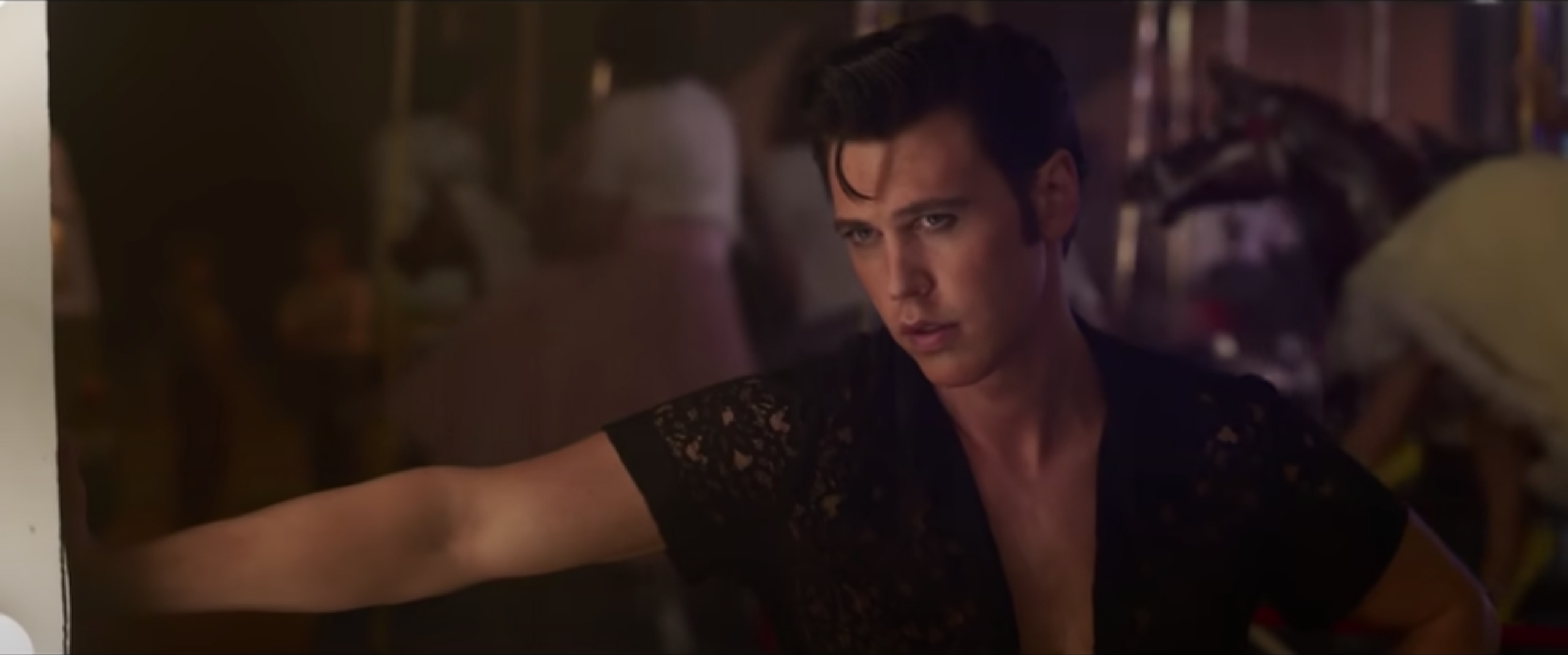 LA MERCE DI SCAMBIO DEL PRESENTE: L’ATTENZIONE "Elvis" di Baz Luhrmann