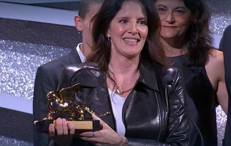 I VINCITORI DI VENEZIA 2022 Leone d'Oro a "All the beauty and the bloodshed"