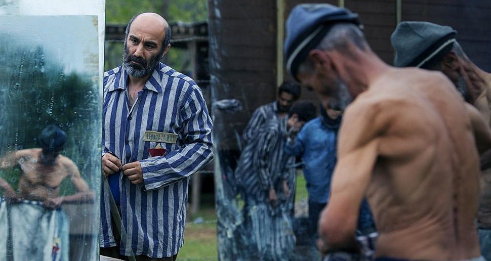 JANG-E JAHANI SEVOM (TERZA GUERRA MONDIALE) di Houman Seyedi Un film nel film, iraniani che interpretano ebrei e nazisti