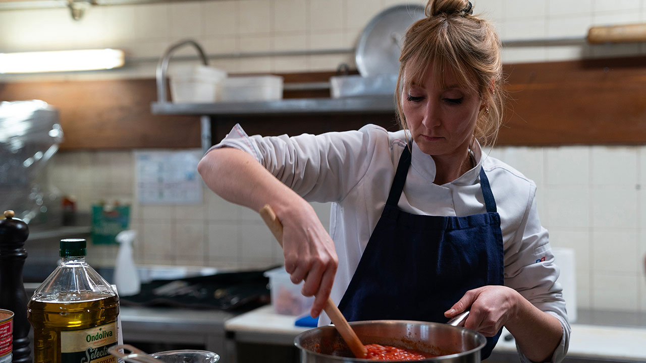 SÌ CHEF! – LA BRIGADE (Louis-Julien Petit) Dalla cucina una speranza di futuro