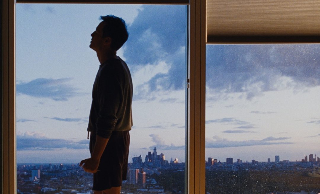 ESTRANEI (Andrew Haigh) The power of love