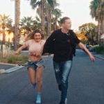 UNA RAGAZZA BRILLANTE (Agathe Riedinger) La vita è Social