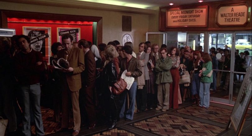 Discussioni in sala della comunità