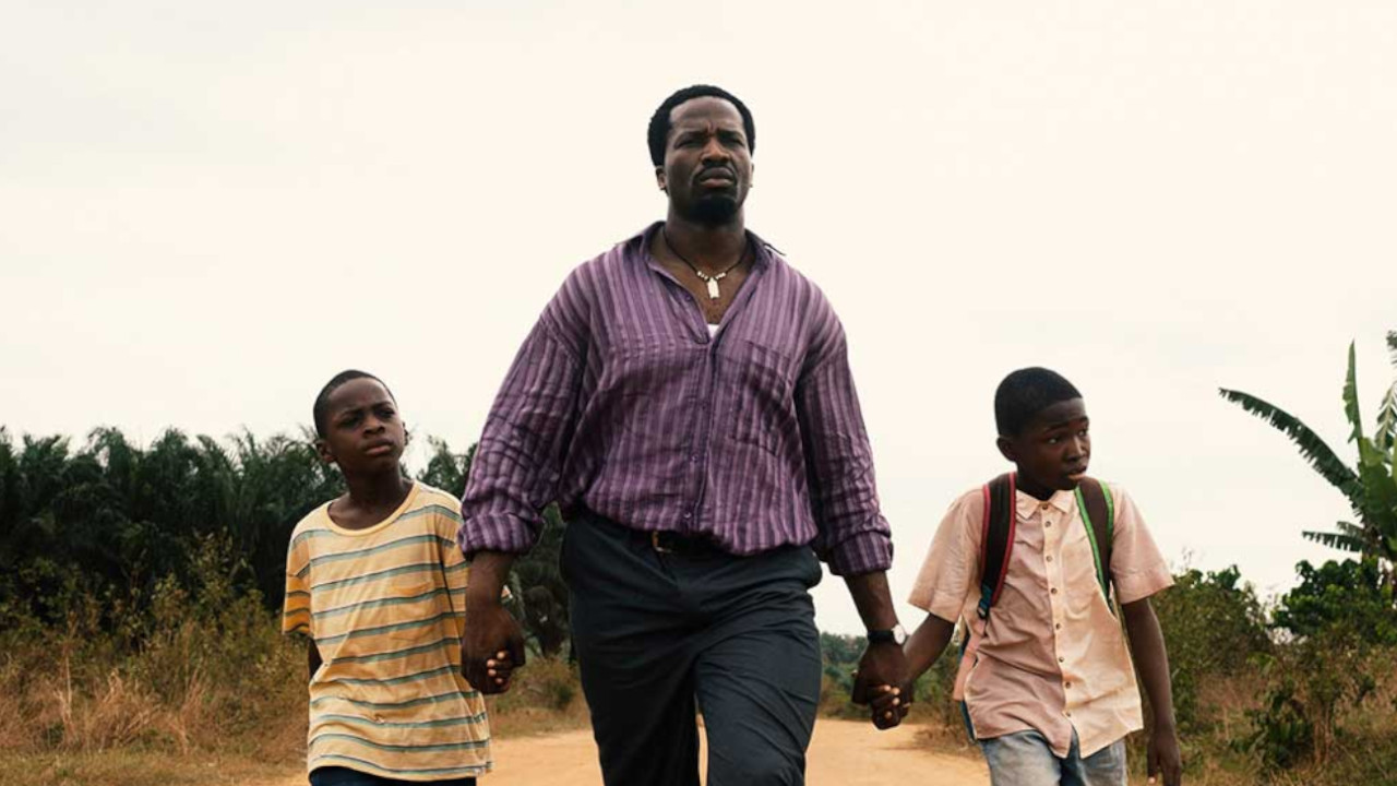 MY FATHER’S SHADOW (Akinola Davies) A Lagos con papà